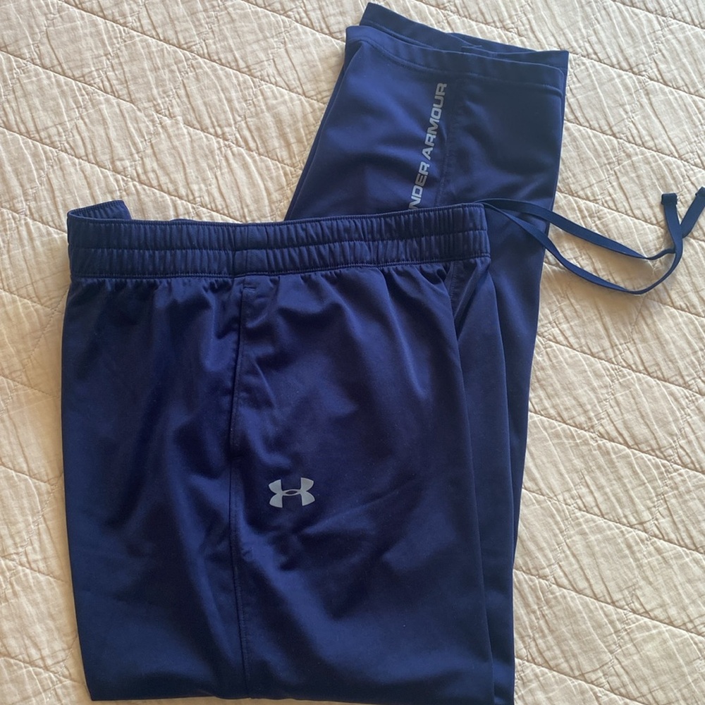 Men’s Under Armour sweatpants
